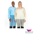 SafeWear Form Fit Isolation Gowns – Regular